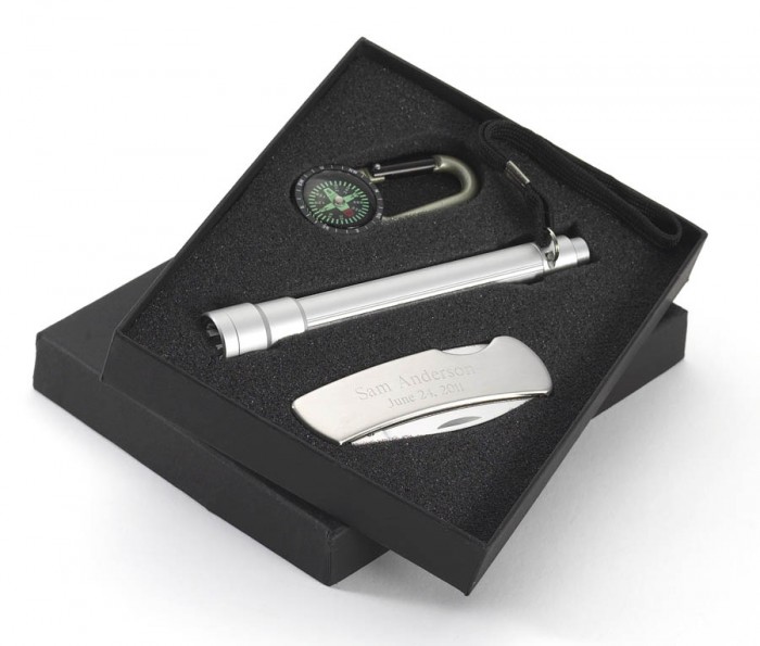 sportsman gift set with a personalized pocket knife