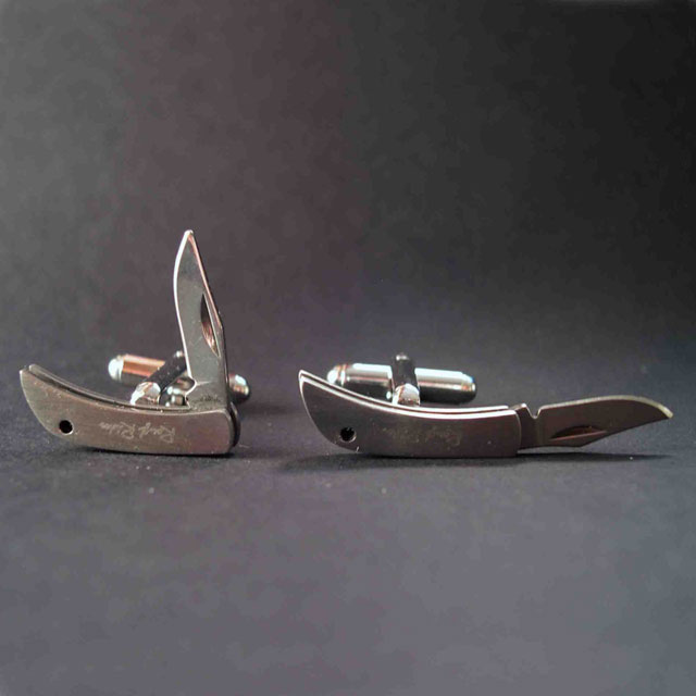 15 Fascinating & Unusual Christmas Presents 31 cufflinks