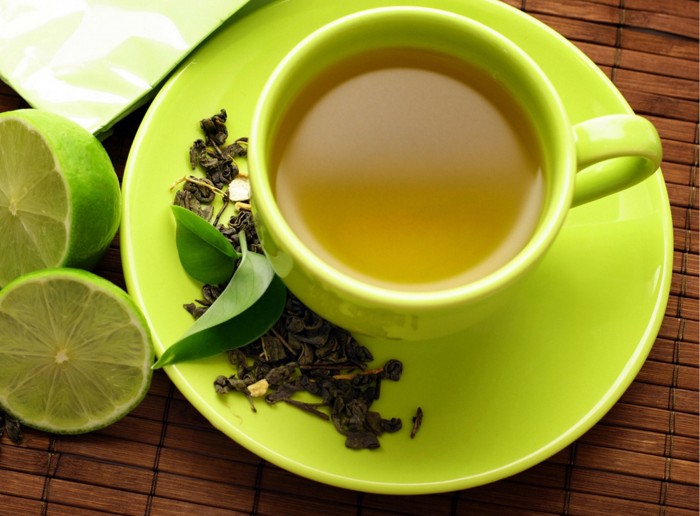 12 Bountiful And Healthy Benefits To Drinking Green Tea 6 green-tea