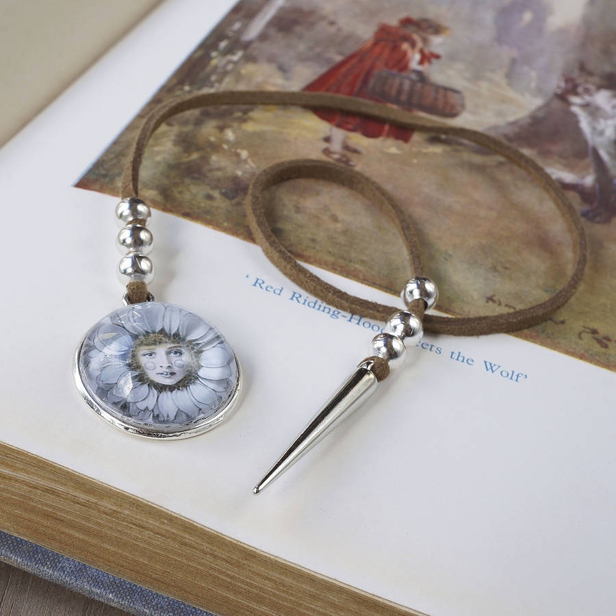 10 Fabulous Homemade Gifts for Your Mom 36 original_handmade-personalised-suede-cord-bookmark