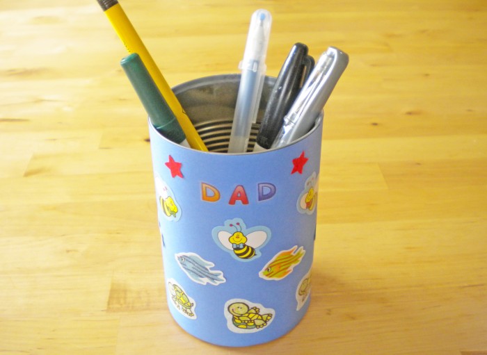pencil-cup-craft-850 50 Unique Gifts for Father's Day