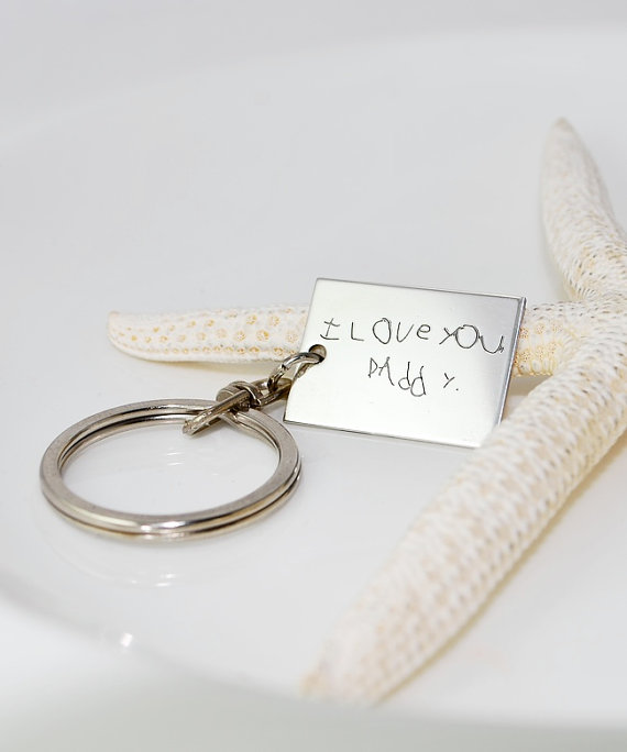 10 Fabulous Homemade Gifts for Your Mom 17 personalized-keychain-for-dad-coolmompicks_zpsb7974aa9