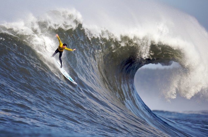 2010_mavericks_competition 70 Stunning & Thrilling Photos for the Biggest Waves Ever Surfed