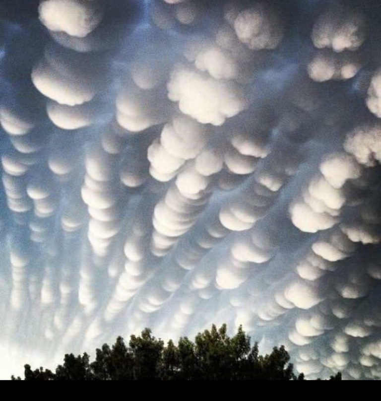 Have You Ever Seen These Stunning Clouds with Mammae? 26 20120630-082033