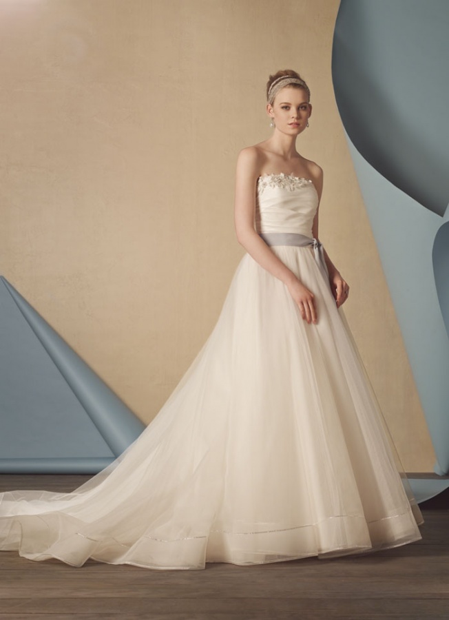 Alfred-Angelo-wedding-gown-3