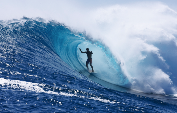 70 Stunning & Thrilling Photos for the Biggest Waves Ever Surfed 57 Australian-Sufring