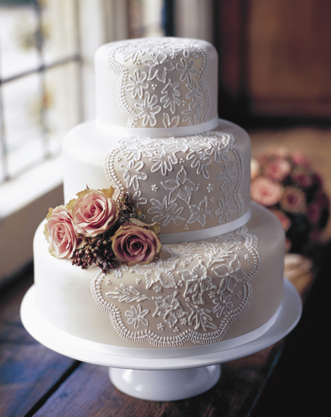 Beautiful-wedding-cakes-2013-2014 47+ Creative Wedding Ideas to Look Gorgeous & Catchy on Your Wedding