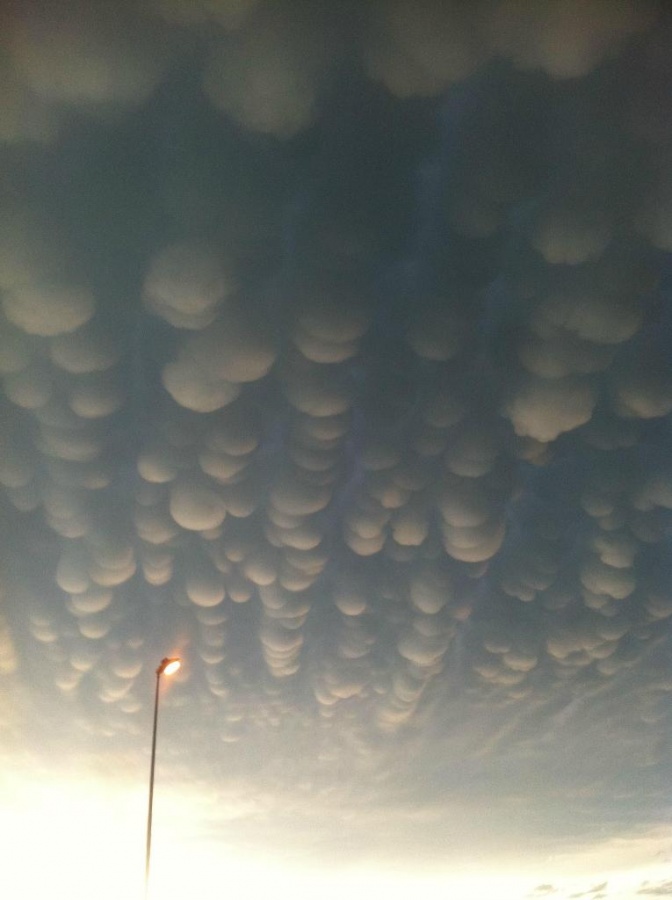 Have You Ever Seen These Stunning Clouds with Mammae? 23 D1ax6
