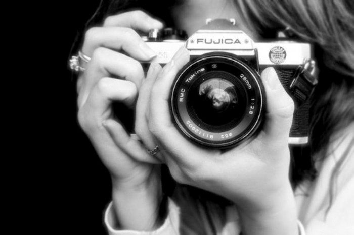 Discovering-Digital-cameras-Online Easy to Follow Tricks & Secrets for Taking Better Digital Photographs