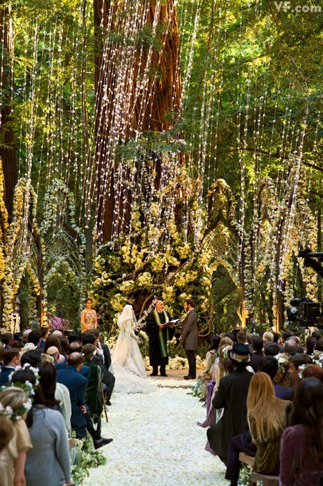 Forest-Whimsy2 47+ Creative Wedding Ideas to Look Gorgeous & Catchy on Your Wedding
