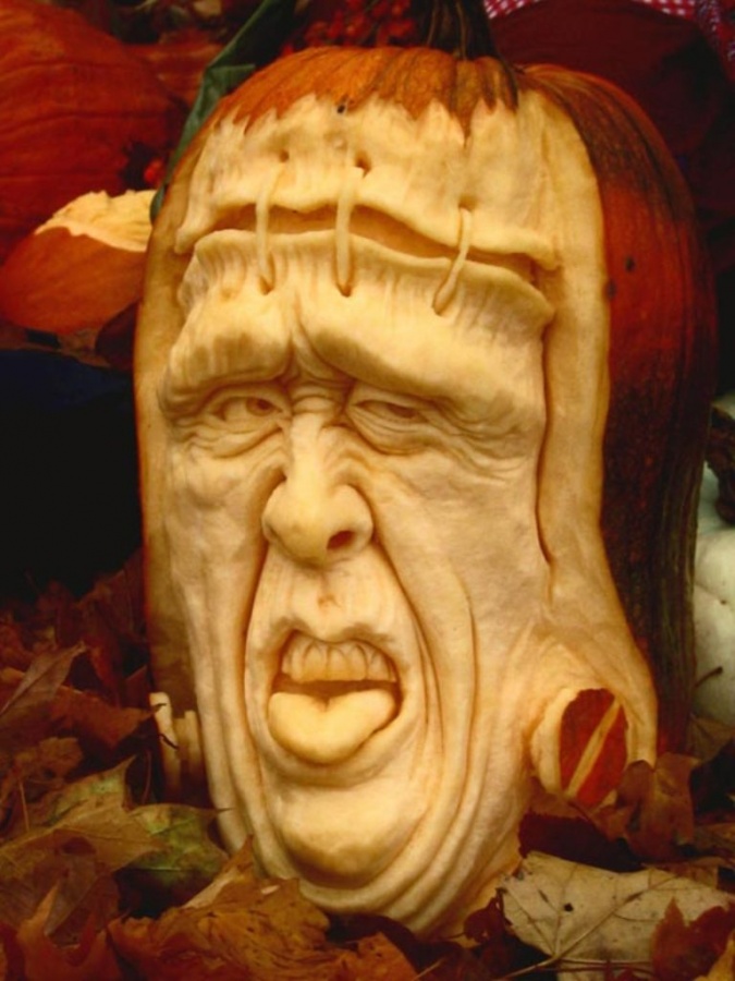 60+ Most Creative Pumpkin Carving Ideas for a Happy Halloween 56 Halloween-Pumpkin-Carving-and-Decorating-Ideas-23