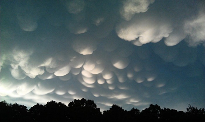 Have You Ever Seen These Stunning Clouds with Mammae? 14 IMAG0234