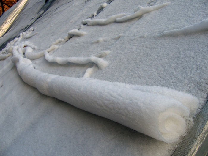 Rolling_snow Stunning Snow Rollers that Are Naturally & Rarely Formed