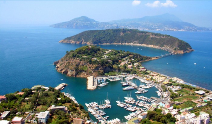Adventure Travel Destinations to Enjoy an Unforgettable Holiday 32 best-small-islands-italy-procida