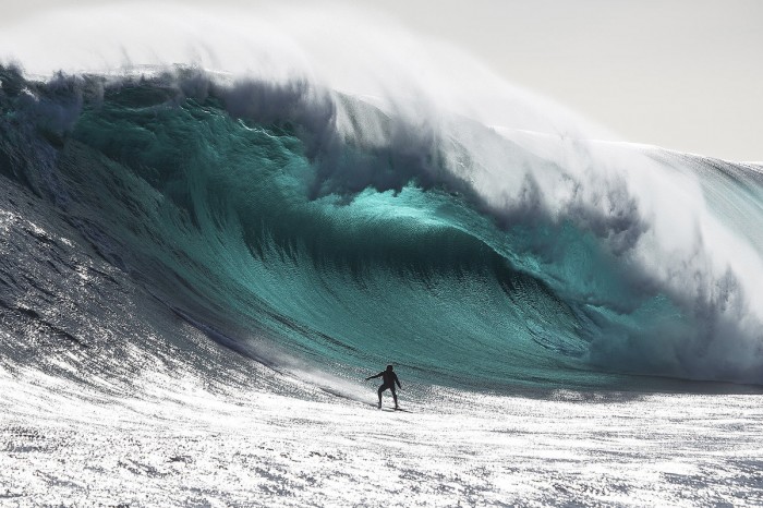 70 Stunning & Thrilling Photos for the Biggest Waves Ever Surfed 60 biggest-wave-ever-surfed-2013surfing-the-roosevelts-qfmamfzm