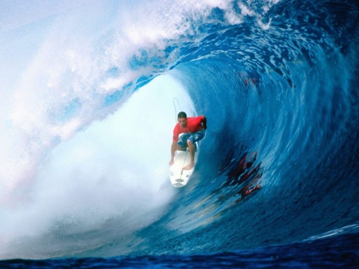70 Stunning & Thrilling Photos for the Biggest Waves Ever Surfed 37 bigwave3