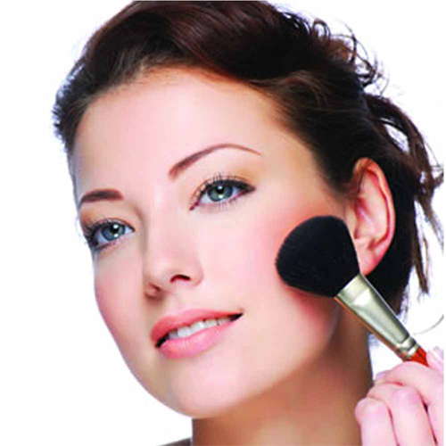 even-out-the-skin-tone-1374129823-makeup-occasion21 Learn How To Choose Colors Of Makeup Which Suits Your Skin Tone