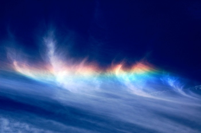 Weird Fire Rainbows that Appear in the Sky, Have You Ever Seen Them? 16 fire_rainbow