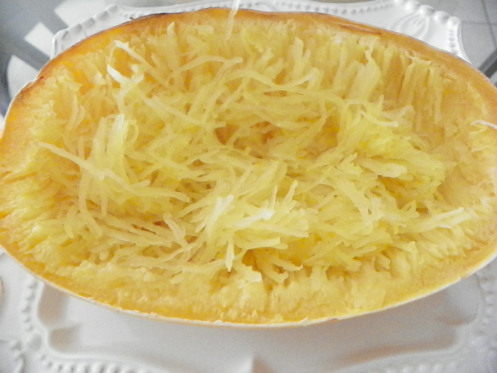 how-to-bake-a-spaghetti-squash-pic-5-smaller Do You Want to Lose Weight? Eat These 25 Superfoods