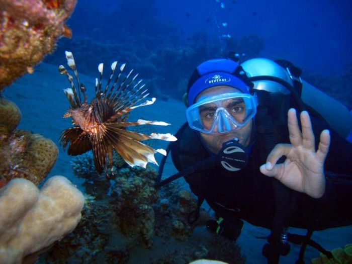 Adventure Travel Destinations to Enjoy an Unforgettable Holiday 6 lion-fish-with-diver1