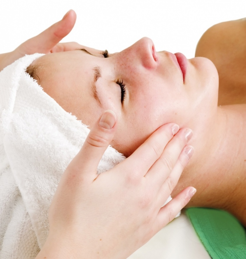 skin22 Tips On Taking Full Care Of Your Skin