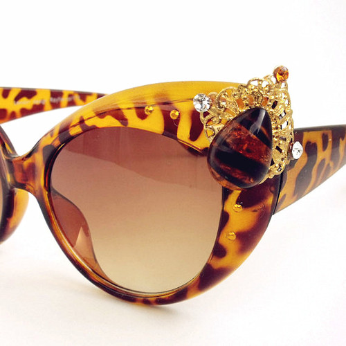 0004 39 Most Stylish Gold and Diamond Sunglasses in 2021