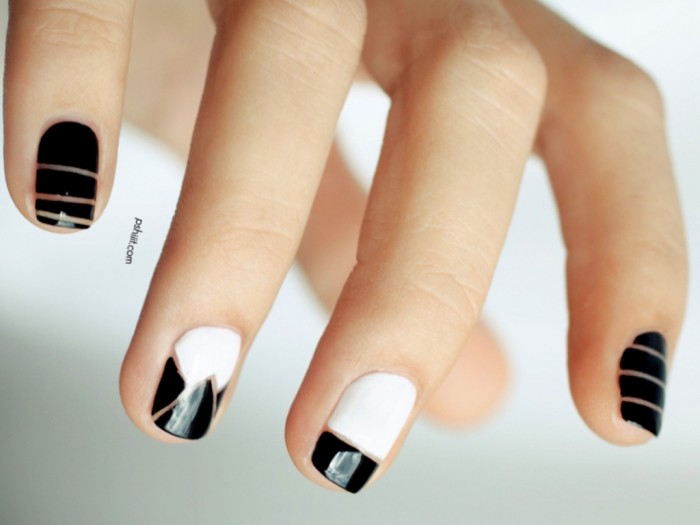 Top 10 Latest Beauty Trends That You Should Try 32 04-nail-art-new-years-black-white_0