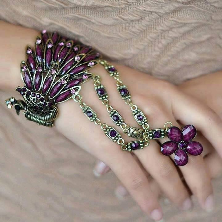 1237149_687078511319739_115981650_n 65 Hottest Hand Back Jewelry Pieces for 2020