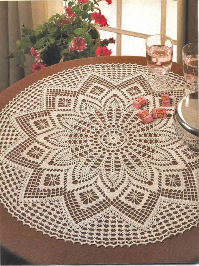 Crochet table toppers with different sizes to suit the tables