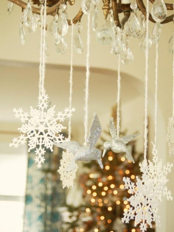 600white-christmas-decor-snowlakes-and-ornaments-from-chandelier