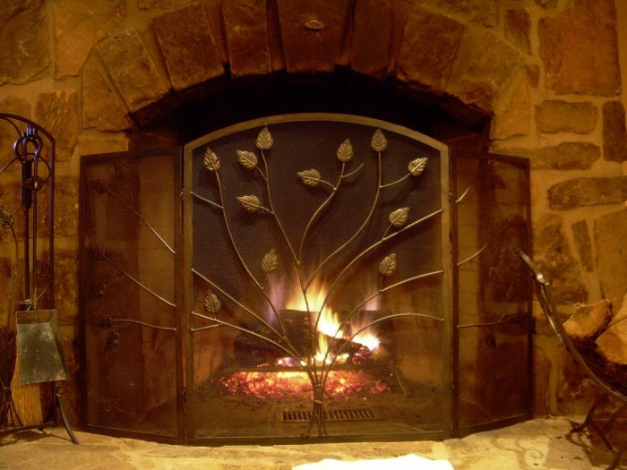 Did You Throw Your Christmas Tree? If It Is Not, Don’t Do This 6 Cabin_fireplace