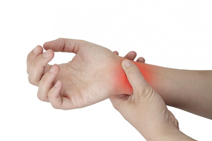 What Are the Risks of Sleeping Less Than 6 Hours a Night? 17 Carpal-Tunnel