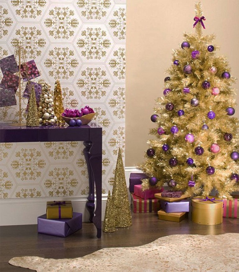 Christmas-Tree-Decorating-Ideas-20141 65+ Dazzling Christmas Decorating Ideas for Your Home in 2020