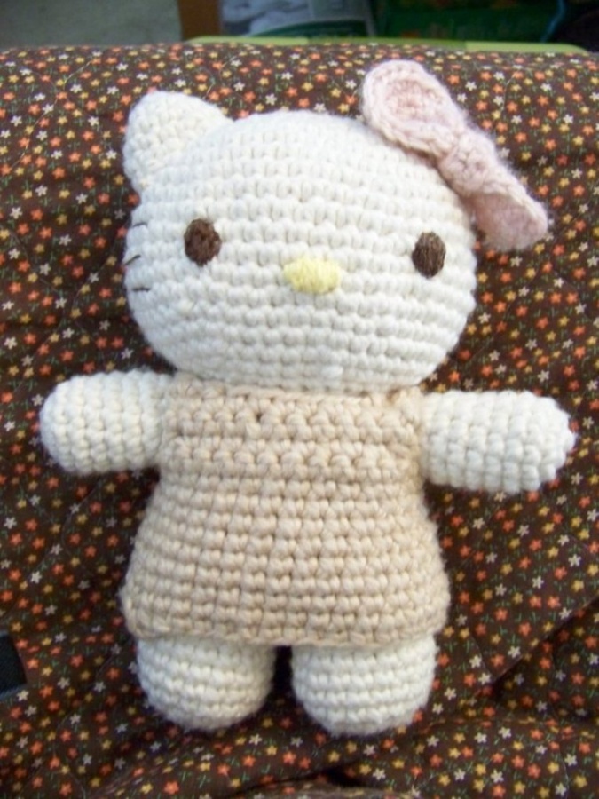 Crochet__Hello_Kitty_Amigurumi_by_jinnybear 10 Fascinating Ideas to Create Crochet Patterns on Your Own