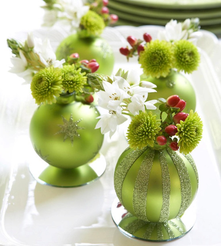 Holiday-Decorating-Ideas-for-Small-Spaces-2012-11