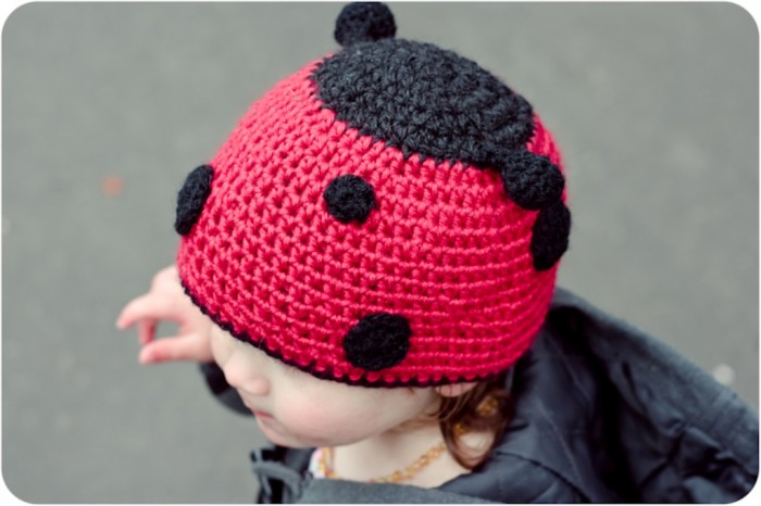 Ladybug-hat-crochet-pattern