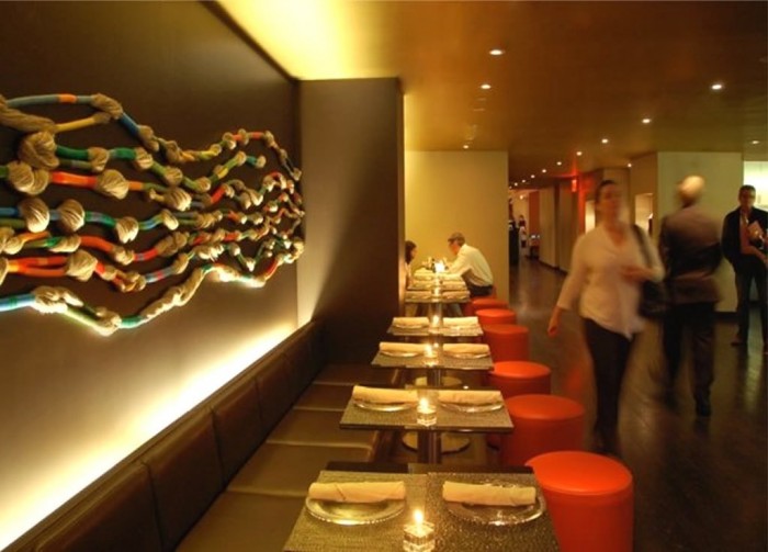 Modern-Hospitality-Funriture-Design-of-SD26-Restaurant-Manhattan
