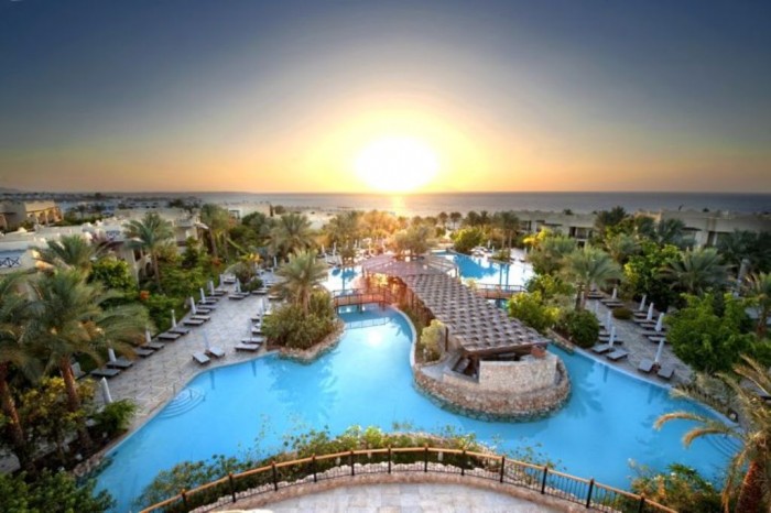 Top 10 Romantic Vacation Spots for Couples to Enjoy Unforgettable Time 17 Sharm-el-Sheikh.7