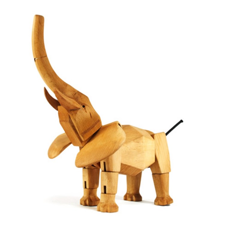 Unique-Wooden-Robot-Toys-for-Kids-and-Children-Design-Ideas-by-David-Weeks-Hattie-the-Elephant