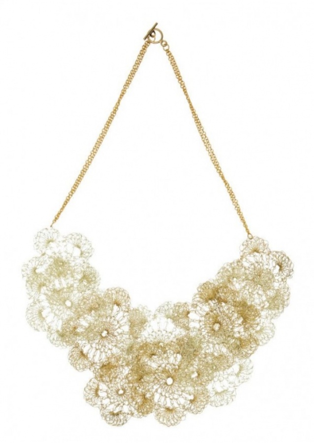 alessandra-stabili-crochet-jewelry-necklace-600x845