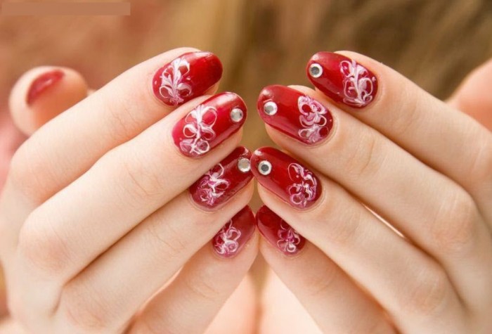 beautiful-easy-red-white-color-nail-art-design-2013-2014