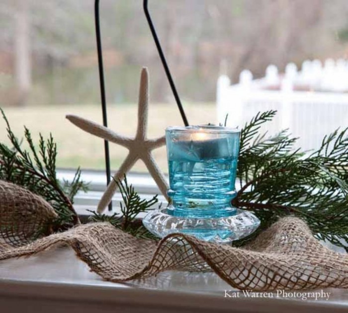 Window sill decorating ideas for Christmas