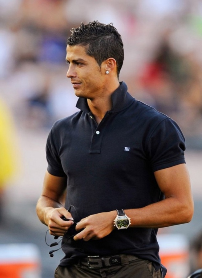 cr2 Cristiano Ronaldo the Best Football Player & the Greatest of All Time