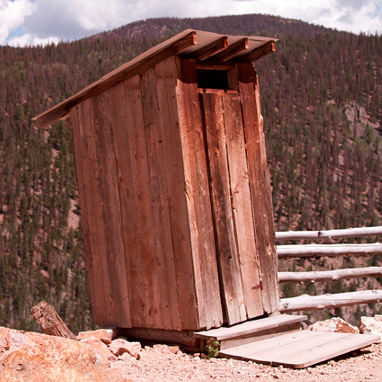The Remotest Bathroom in the World, Do You Know Where Is It? 6 creede17