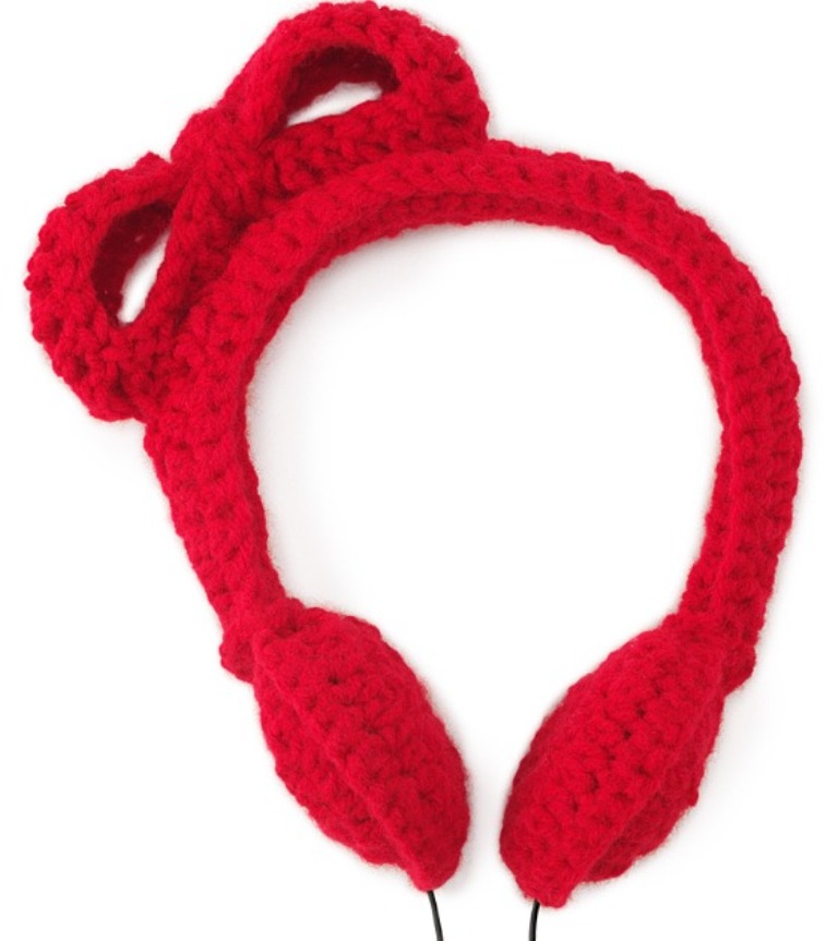 Crochet headphones for keeping your ears warm while listening to music