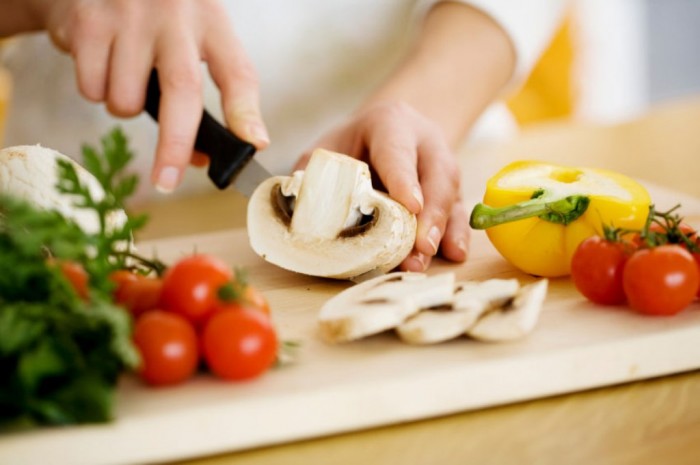 food_prep_and_cooking 10 Easy-to-Follow Cooking Tips to Increase Your Savings