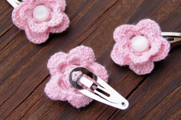 full_3289_2665_ThreadCrochetFlowerHairClips_2 Stunning Crochet Patterns To Decorate Your Home & Make Accessories
