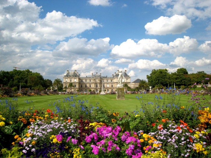 jardin_du_luxembourg_wallpaper Top 10 Romantic Vacation Spots for Couples to Enjoy Unforgettable Time
