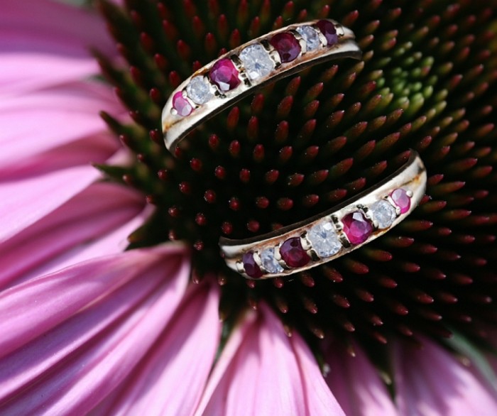 Improve Your Photography Skills Following These Tips 33 jewellery_photographyP