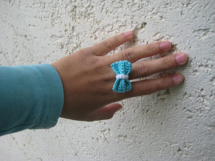 mini_crochet_bow_tie_ring_by_hope555-d654r2j